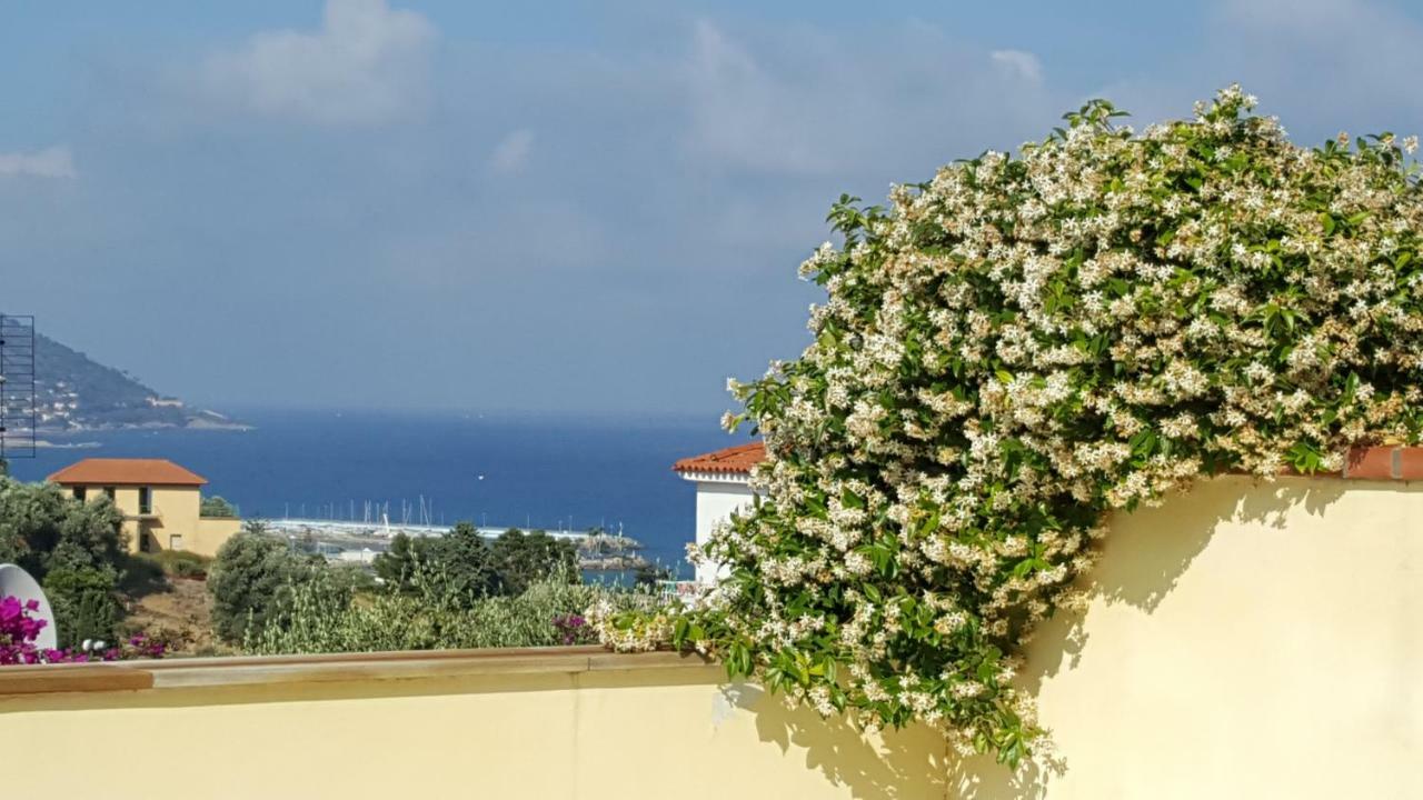 Villa Jone Diano Marina Eksteriør bilde